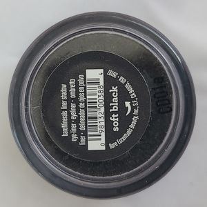 Bare Minerals liner shadow in Soft Black